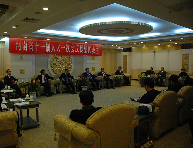 熱烈祝賀我公司董事長(zhǎng)當(dāng)選為河南省第十一屆人大代表！